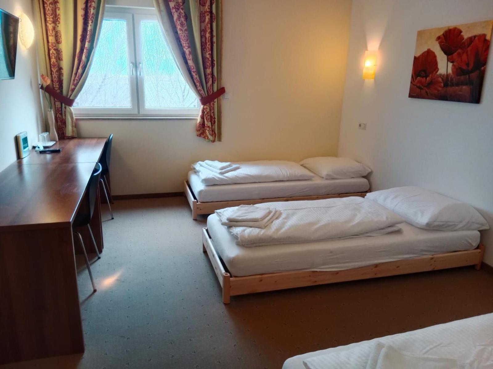 Weinland Hotel Donnerskirchen Exterior foto