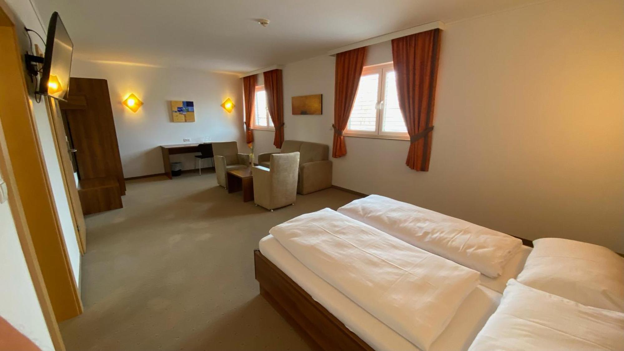 Weinland Hotel Donnerskirchen Exterior foto