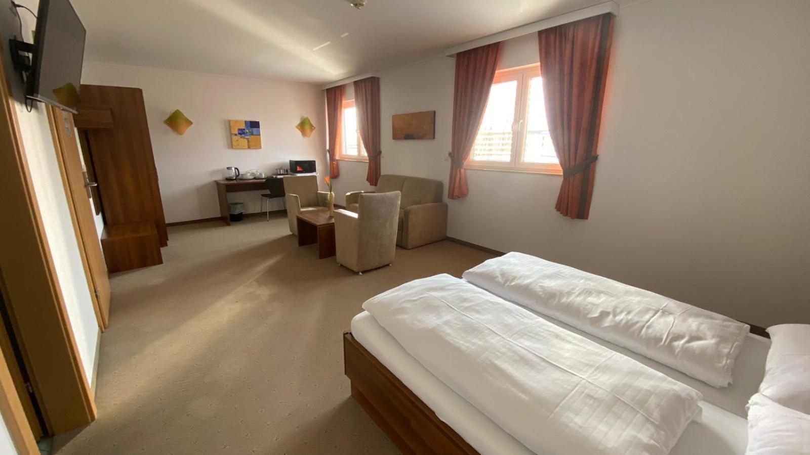 Weinland Hotel Donnerskirchen Quarto foto