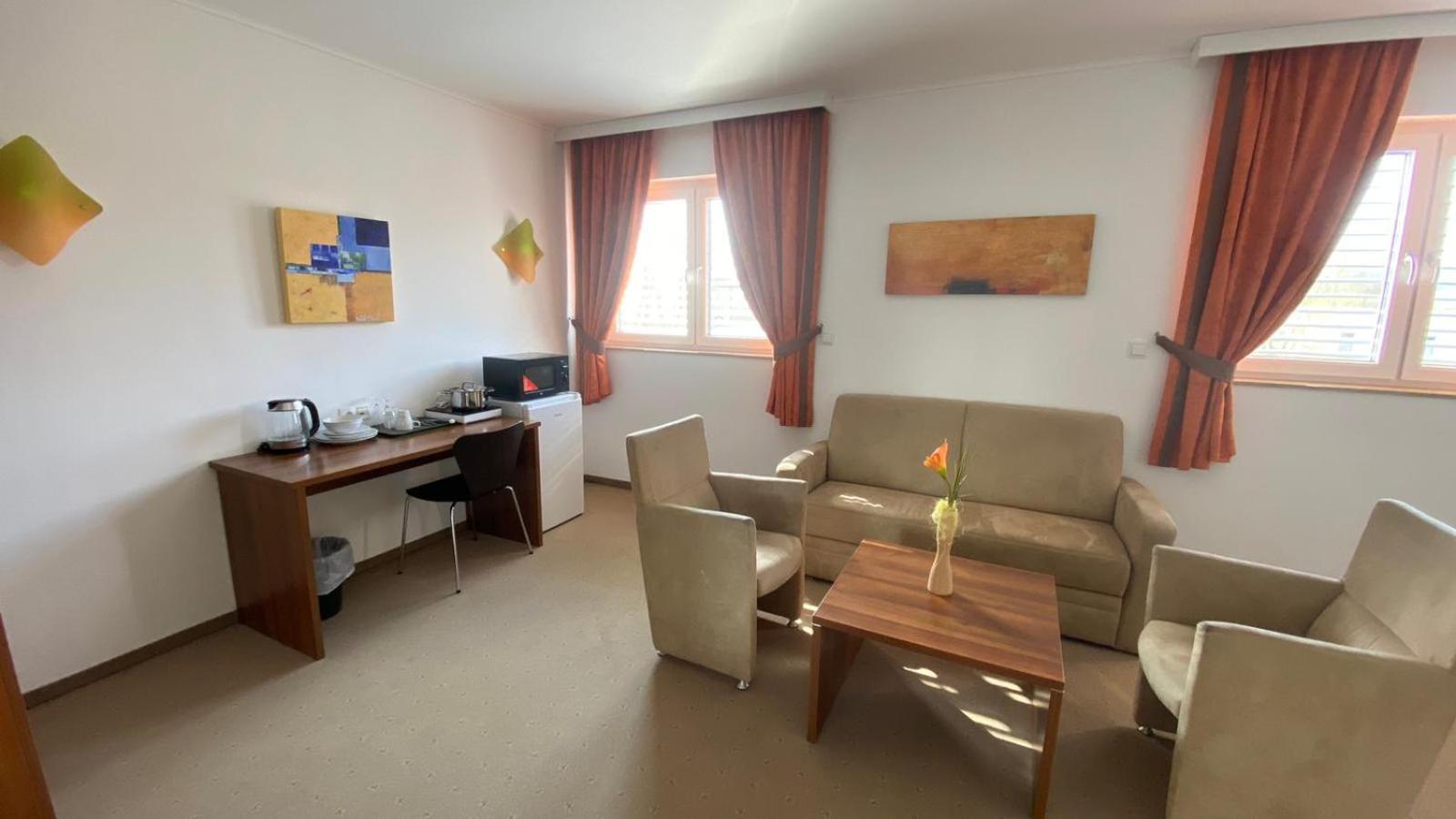 Weinland Hotel Donnerskirchen Quarto foto